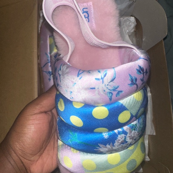 Ugg Puff Yeah Floral Multi Satin Slipper Sandals👙🌺 - Picture 5 of 6